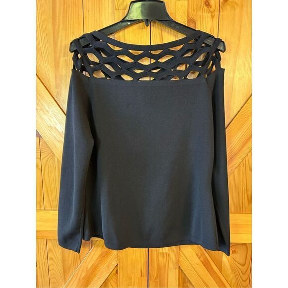 Justin Laurent black long sleeve blouse with holes neck Size Large (0692) - Picture 3 of 5